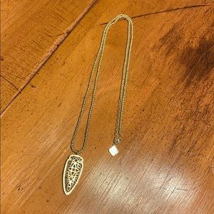 Sienna Pendant Necklace - Gold